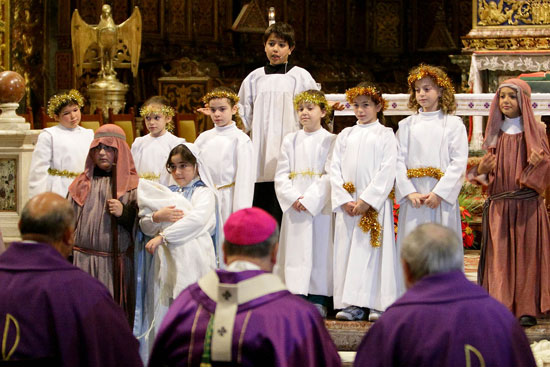 Quddies tal-Milied mat-tfal