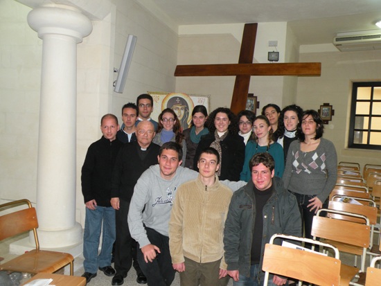 YOUTHS CONTINUE THEIR JOURNEY WITH CROSS AND ICON – Archdiocese of Malta