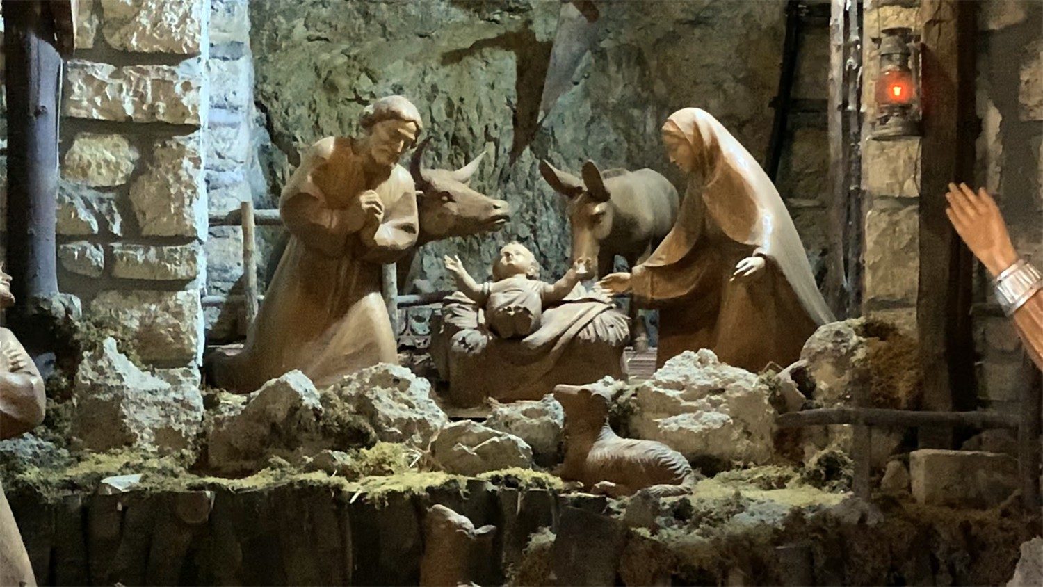 Pope writes Apostolic Letter on the significance of the nativity scene