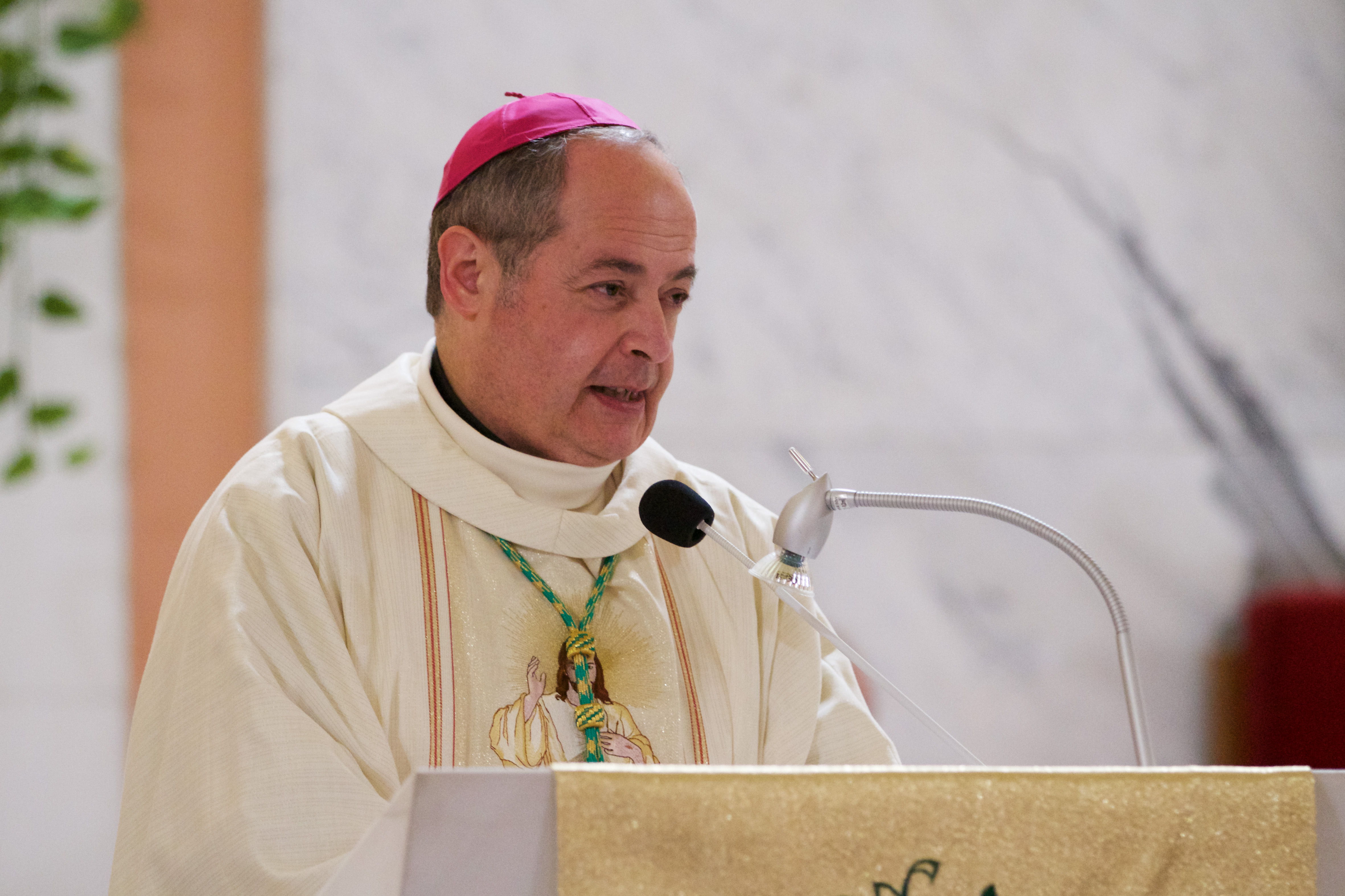 Consecrated life is a gift of love – The Bishop Galea-Curmi ...