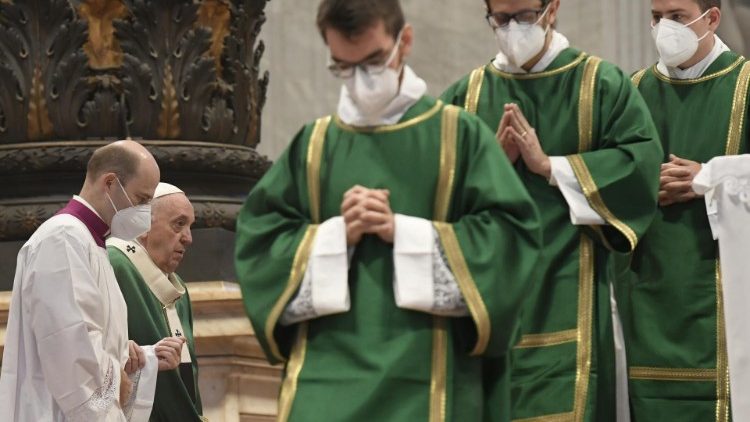 Pope: celebrating synod means walking together on the same road ...