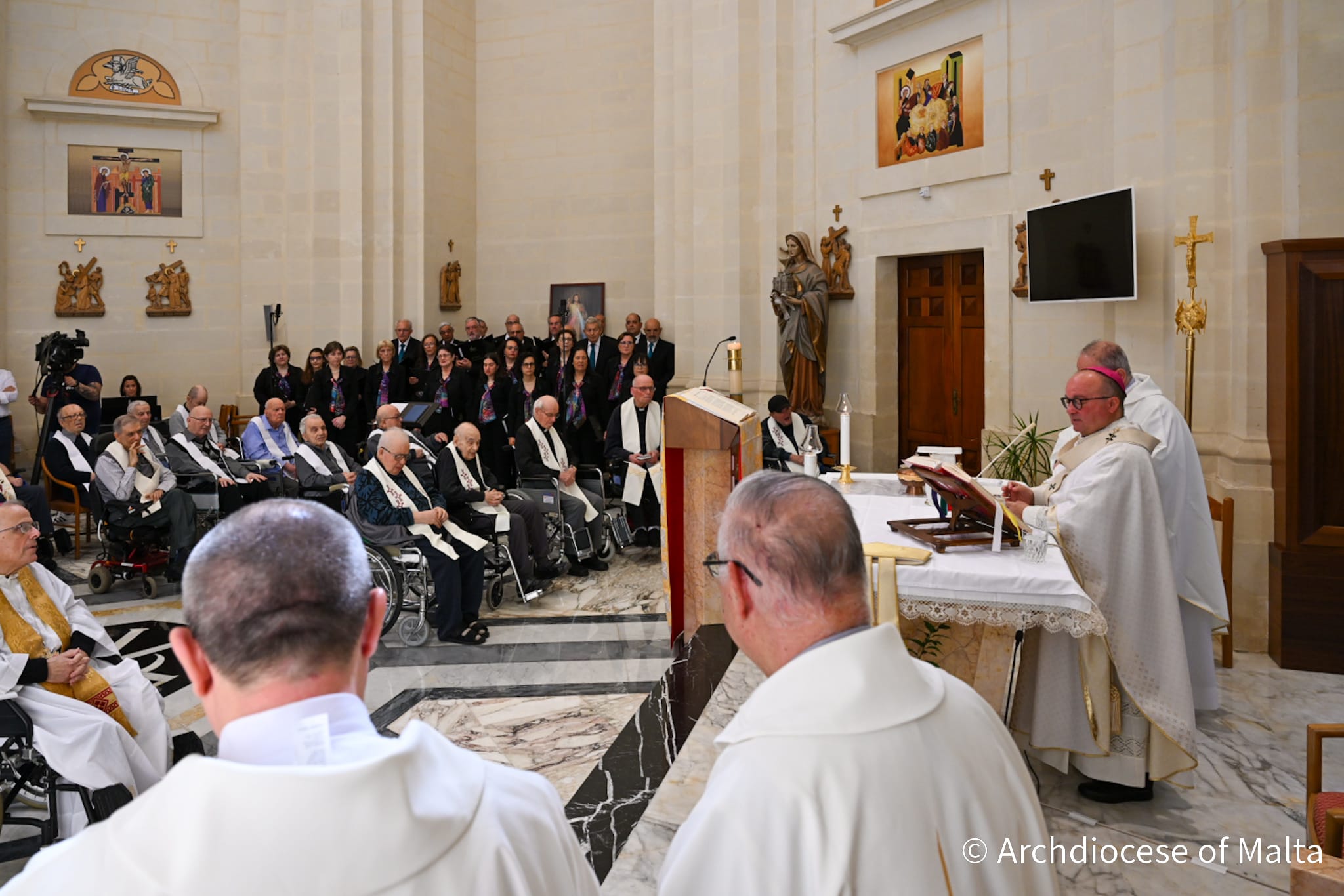 The feast of the Ascension teaches us to enjoy life, not despise it ...