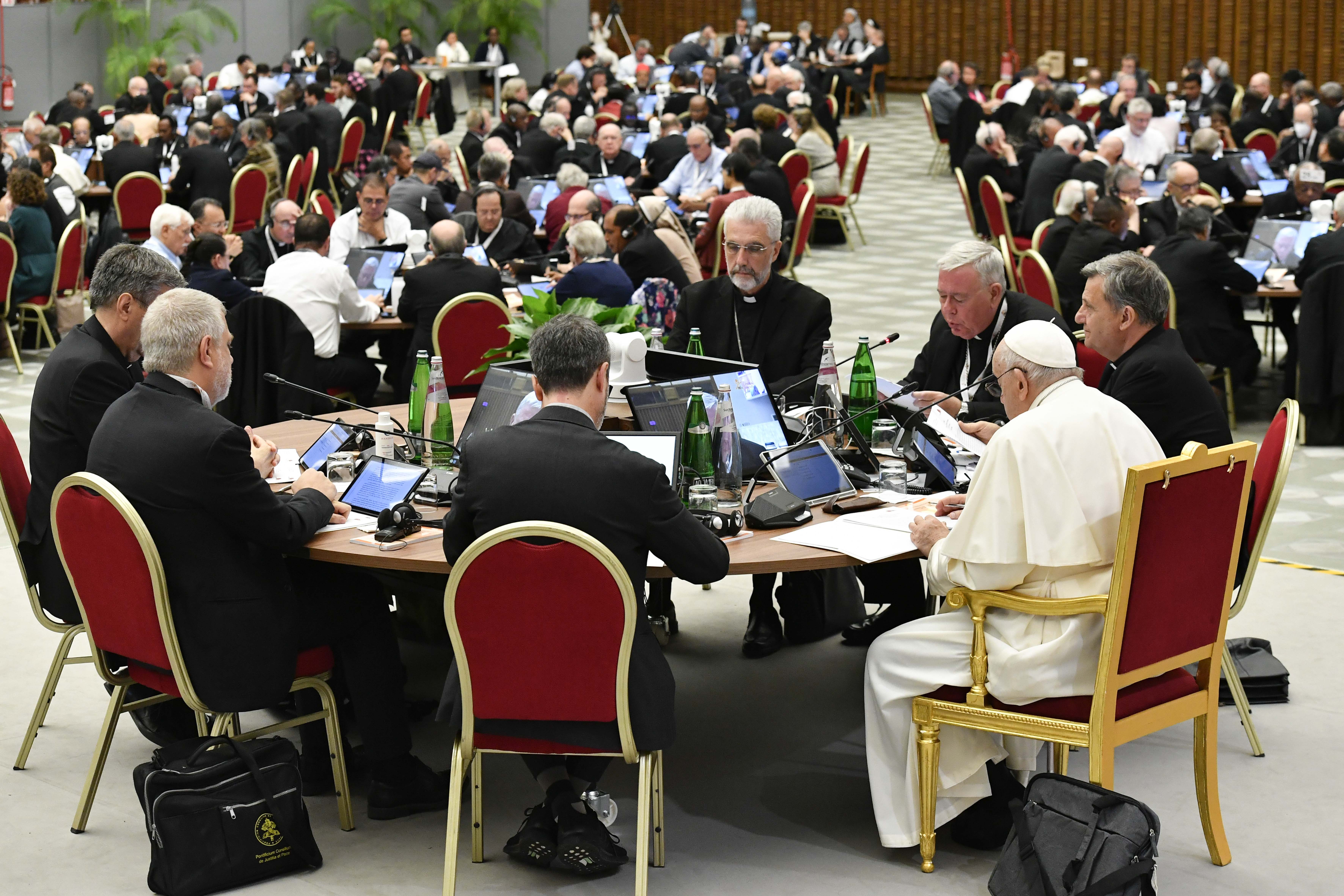 Emphasis on women and accountability in document for second Synod